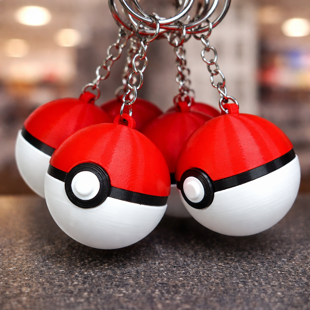 KC02  - Pokeball Keychain.