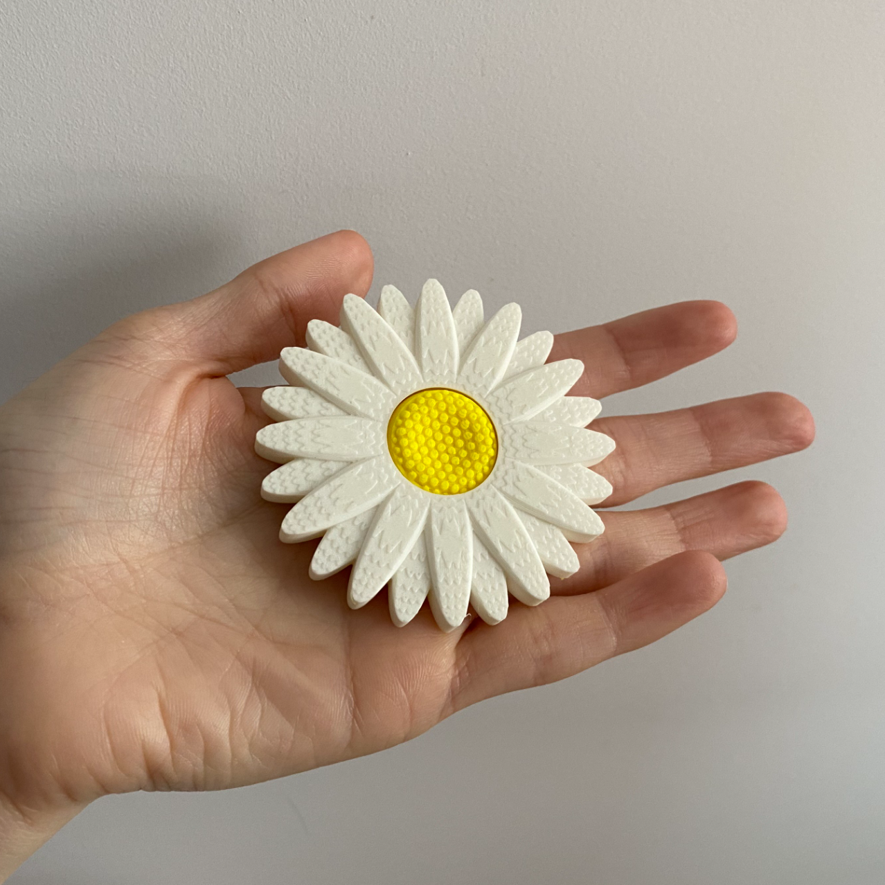 Daisy Bloom 3D Printed Fidget Spinner 🌼 - SP01