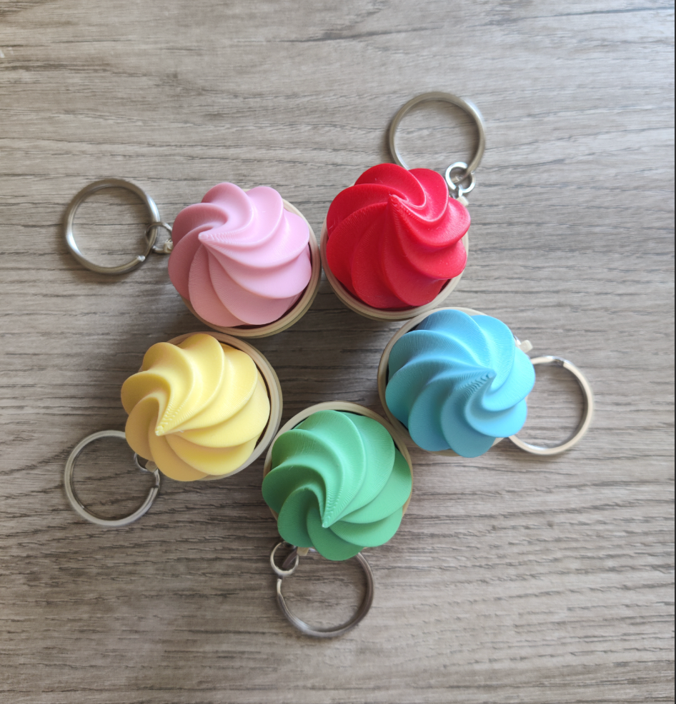 K008  - Ice Cream Clicker Keychain