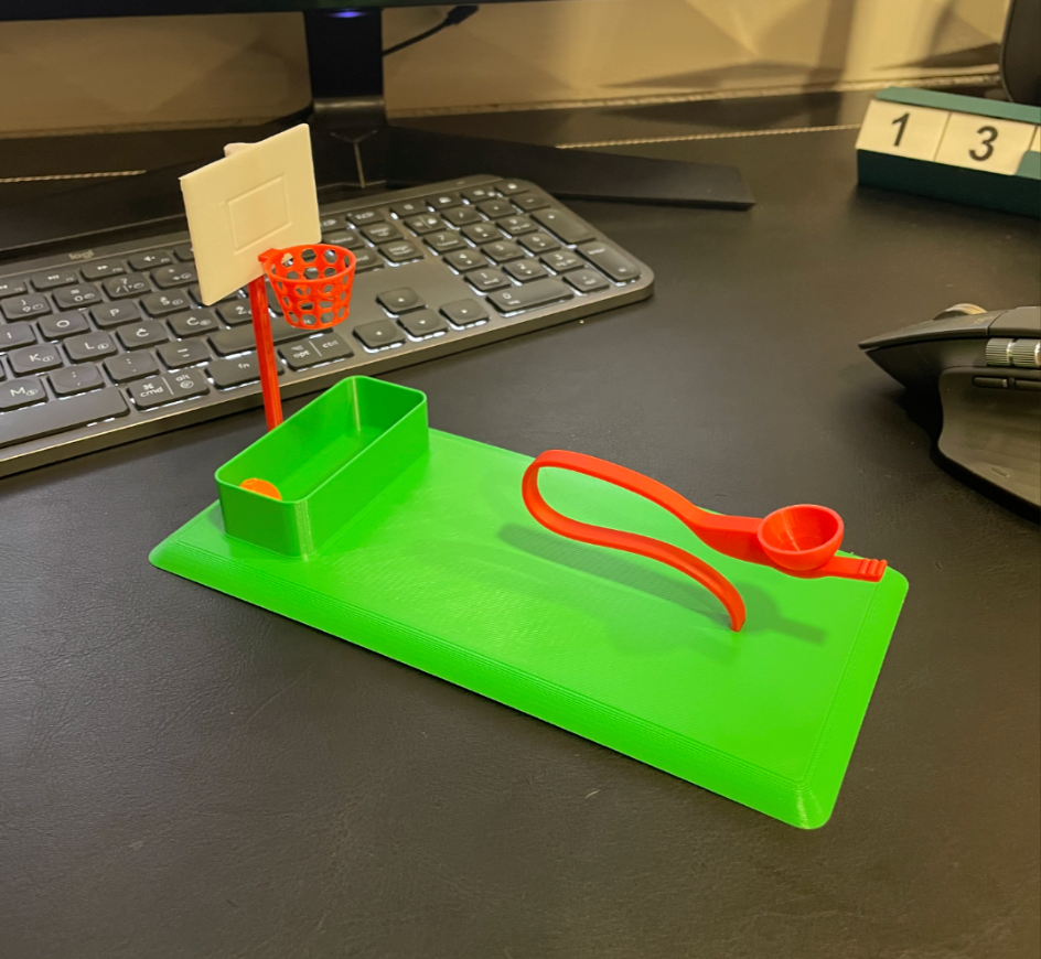 Desktop Finger Basketball Court – Mini Hoop, Max Fun!