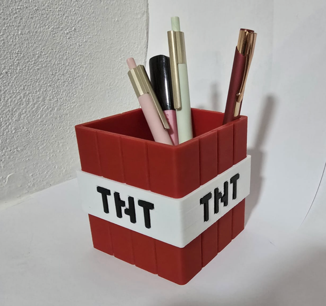 Maker’s Notes – TNT Pen Stand