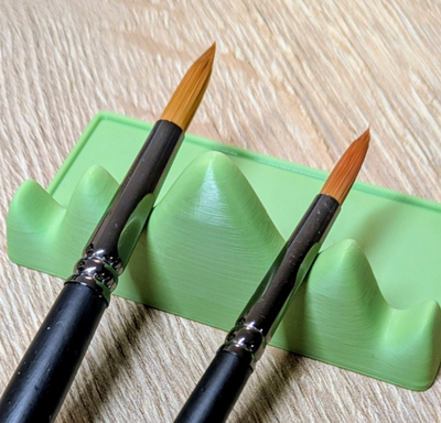 Mountain Brush Holder – Stylish, Compact & Practical  - P007